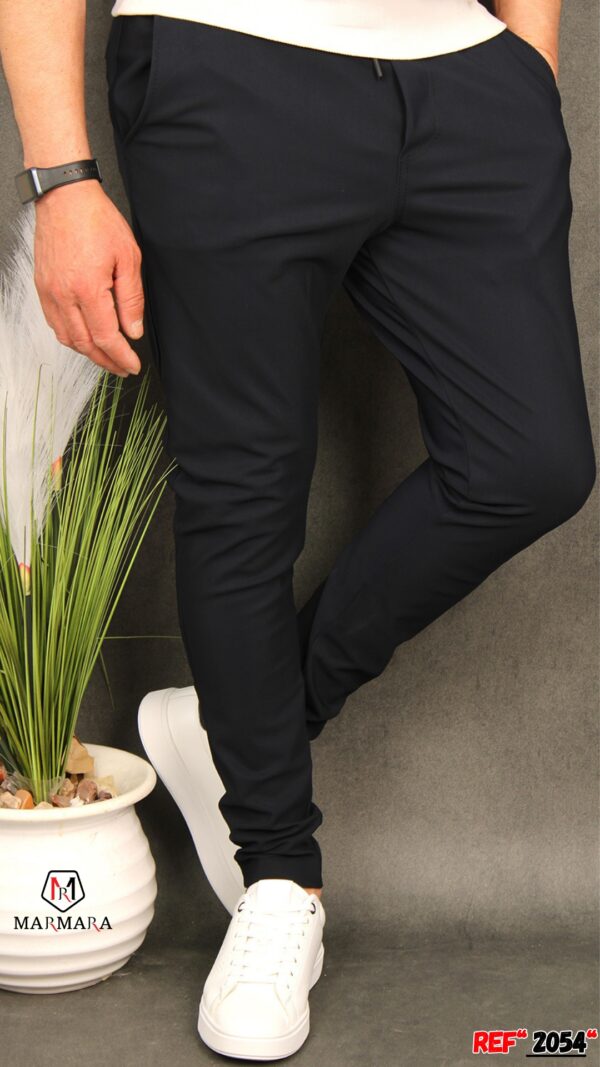 pantalon homme bleu simple tendance 2024